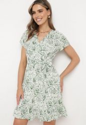 Zielona Krótka Sukienka z Paskiem i Gumką w Pasie i Kopertowym Dekoltem Starice. Zielone sukienki Born2be, na imprezę, l, bez wzorów, eleganckie, bez kołnierzyka, bez ramiączek, mini, kopertowe. Za 99.99 zł.