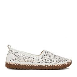 Półbuty Rieker. Białe półbuty wsuwane Rieker, bez wzorów, bez obcasa, na płaskiej podeszwie. Za 319.99 zł.