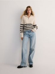 Sweter z rozpinanym golfem - wielobarwny. Swetry Reserved, l, bez wzorów, z dzianiny, bez ramiączek. W wyprzedaży za 69.99 zł.