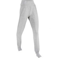Spodnie sportowe shirtowe z getrami na stopę, długie bonprix jasnoszary melanż. Spodnie dresowe marki bonprix. Za 37.99 zł.