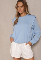 Jasnoniebieska Bluza z Wiskozą z Szerokimi Ramionami Alioris. Niebieskie bluzy Renee, bez wzorów, z jeansu, bez kaptura. W wyprzedaży za 63.99 zł.
