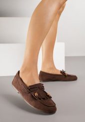 Brązowe Mokasyny Ozdobione Frędzlami Kokardą i Koralikami Woodswift. Brązowe mokasyny Born2be, z aplikacjami, z jeansu. Za 89.99 zł.