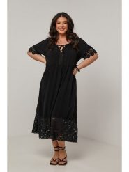 Curvy Lady Sukienka w kolorze czarnym rozmiar: 44/46. Czarne sukienki Curvy Lady, na co dzień, bez wzorów, z koronki, klasyczne, bez kołnierzyka, bez ramiączek, maxi, proste. Za 172.08 zł.