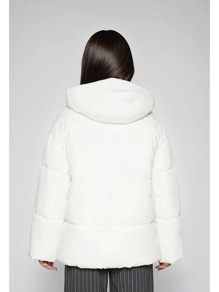 Monki Kurtka pikowana w kolorze białym rozmiar: L. Białe kurtki Monki, l, bez wzorów, bez kaptura. Za 123.25 zł.