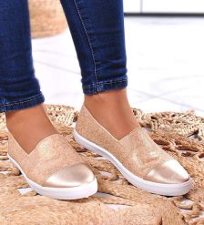 Złote trampki damskie slip on /F7-2 8251 S171/ 40. Żółte trampki NoName, bez wzorów, bez zapięcia. Za 22.90 zł.