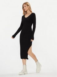 ONLY Sukienka dzianinowa 15302348 Czarny Regular Fit. Czarne sukienki ONLY, m, bez wzorów, z dzianiny, bez kołnierzyka, bez ramiączek. Za 99.99 zł.
