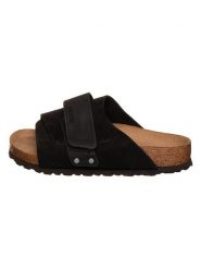 Birkenstock Skórzane klapki "Kyoto" w kolorze ciemnobrązowym rozmiar: 43. Czarne klapki Birkenstock, bez wzorów, ze skóry, klasyczne, bez obcasa, bez zapięcia. Za 480.90 zł.