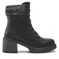 Trzewiki Clara Barson. Czarne botki Clara Barson, bez wzorów, bez obcasa, na słupku, bez zapięcia. Za 129.99 zł.