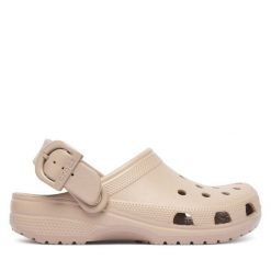 Klapki Crocs. Brązowe klapki Crocs, bez wzorów, bez obcasa, bez zapięcia. Za 259.99 zł.