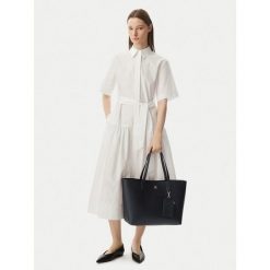 Torebka Tommy Hilfiger. Czarne shopper bag Tommy Hilfiger, bez wzorów, bez dodatków. Za 649.99 zł.