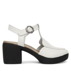 Sandały Fly London. Białe sandały Fly London, bez wzorów, bez obcasa, na słupku, bez zapięcia. Za 589.99 zł.