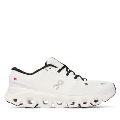 Buty na siłownię On. Białe buty treningowe On, bez wzorów, bez zapięcia, na fitness i siłownię. Za 764.99 zł.