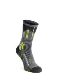 Skarpety trekkingowe X-Socks Effektor Trekking. Szare skarpetki X-Socks, bez wzorów, z materiału. Za 100.00 zł.