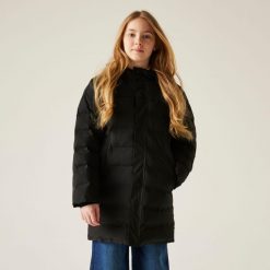 Płaszcz dziecięcy zimowy Wander Dare 2b. Czarne płaszcze Dare 2b, na zimę, bez wzorów, z puchu, sportowe, bez kaptura. W wyprzedaży za 379.99 zł.
