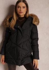 Czarna Kurtka Pikowana z Futerkiem Masee. Czarne kurtki Renee, na jesień, s, bez wzorów, z materiału, bez kaptura. W wyprzedaży za 259.99 zł.