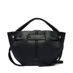 Torebka KARL LAGERFELD. Czarne torebki klasyczne KARL LAGERFELD, bez wzorów, bez dodatków. Za 649.99 zł.