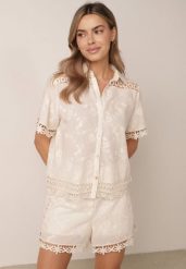 Beżowy Bawełniany Komplet w Stylu Boho Koszula i Szorty z Haftem Lephine. Brązowe koszule Born2be, l, w ażurowe wzory, z bawełny, boho, bez kołnierzyka, bez ramiączek. Za 219.99 zł.