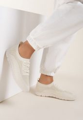 Beżowe Buty Sportowe Phalithoe. Brązowe buty sportowe lifestyle Renee, bez wzorów, sportowe, bez zapięcia. W wyprzedaży za 39.99 zł.