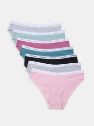 Bawełniane majtki typu figi 7 pack - wielobarwny. Figi Sinsay, bez wzorów, z bawełny. Za 35.99 zł.