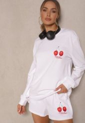 Biała Bluza z Bawełny o Klasycznym Kroju z Aplikacją w Wisienki Silzekia. Białe bluzy Renee, l, z aplikacjami, z bawełny, casualowe, bez ramiączek, bez kaptura. W wyprzedaży za 99.99 zł.