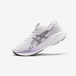 Buty do biegania damskie ASICS Gel Excite 11. Buty do biegania ASICS, bez wzorów, z materiału, bez zapięcia, do biegania. Za 349.99 zł.