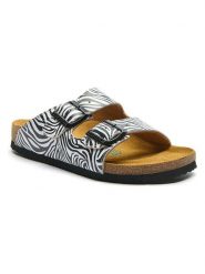 Comfortfusse Skórzane klapki w kolorze biało-czarnym rozmiar: 42. Białe klapki Comfortfüße, bez wzorów, klasyczne, z otwartym noskiem, bez obcasa, bez zapięcia. Za 260.99 zł.