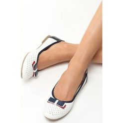 Białe Balerinki Arco. Baleriny marki Born2be. Za 49.99 zł.