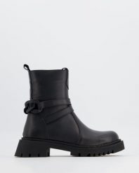 BOTKI DAMSKIE G069B812 BLACK. Czarne botki Venezia, bez wzorów, ze skóry, bez obcasa, bez zapięcia. Za 399.00 zł.