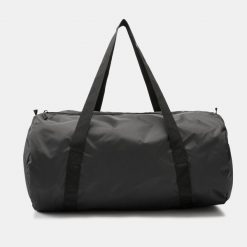 Torba jamnik Move 100 30 L składana. Czarne torby sportowe Decathlon, bez wzorów, z materiału, na ramię, małe. Za 24.99 zł.