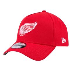 Czapka Z Daszkiem 9Forty Detroit Red Wings. Czerwone czapki z daszkiem New Era, bez wzorów, sportowe. Za 163.99 zł.
