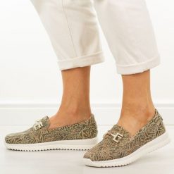 Beżowe skórzane mokasyny damskie Filippo Dp7656/26. Brązowe mokasyny Filippo, bez wzorów, z jeansu. Za 229.00 zł.