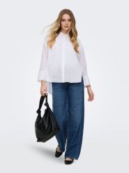 ONLY Koszula w kolorze białym rozmiar: M. Białe koszule ONLY, m, bez wzorów, z bawełny, bez kołnierzyka, bez ramiączek. Za 104.99 zł.