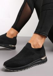 Czarne Buty Sportowe na Płaskiej Podeszwie z Metaliczną Wstawką i Elastyczną Cholewką Hazelanne. Czarne buty sportowe lifestyle Renee, bez wzorów, bez zapięcia. W wyprzedaży za 79.99 zł.