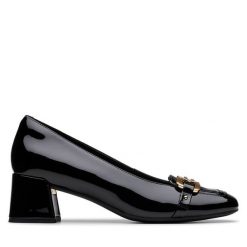 Czółenka Clarks. Czarne czółenka Clarks, bez wzorów, bez obcasa, bez zapięcia. Za 429.99 zł.