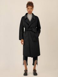 APART Płaszcz przejściowy w kolorze czarnym rozmiar: 36. Czarne płaszcze Apart, bez wzorów, z wełny, bez kaptura. Za 588.81 zł.