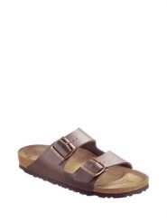 Birkenstock Klapki "Arizona" w kolorze ciemnobrązowym rozmiar: 40. Brązowe klapki Birkenstock, bez wzorów, klasyczne, z otwartym noskiem, bez obcasa, bez zapięcia. Za 291.51 zł.