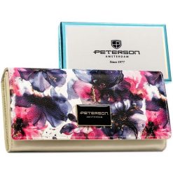 Elegancki portfel damski w kwiaty wykonany ze skóry naturalnej i ekologicznej zamykany zatrzaskiem PTN PX22-PF1 Peterson. Portfele Peterson, bez wzorów, ze skóry. Za 124.99 zł.