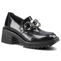 Półbuty damskie Chebello, ze skóry naturalnej lakierowanej z gładką cholewką klasycznym wycięciem ozdobnym metalowym łańcuchem oraz masywną podeszwą. Czarne półbuty wsuwane CheBello, bez wzorów, ze skóry, eleganckie, bez obcasa. Za 299.00 zł.