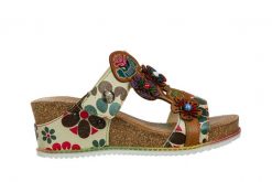 Klapki Laura Vita Bonito 224 Beige 202027, Wielokolorowy, Skóra naturalna - 38. Brązowe klapki LAURA VITA, z aplikacjami, z materiału, eleganckie, bez obcasa, na koturnie, bez zapięcia. W wyprzedaży za 206.10 zł.