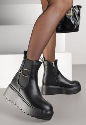 Czarne Botki Sztyblety Vices na Platformie Ozdobione Klamrami Falinnea. Czarne botki Renee, bez wzorów, eleganckie, bez obcasa, na platformie, bez zapięcia. Za 129.99 zł.