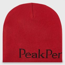 Czapka Peak Performance. Czerwone czapki zimowe Peak Performance, bez wzorów. Za 139.99 zł.