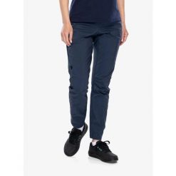 Spodnie rowerowe damskie Fjallraven Hoja Hybrid Trousers. Niebieskie spodnie dresowe Fjällräven, bez wzorów, długie. Za 692.99 zł.