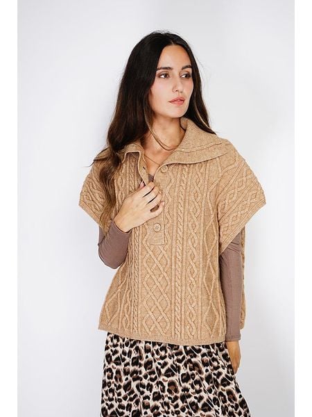 C& Jo Sweter w kolorze karmelowym rozmiar: 40. Brązowe swetry C& Jo, bez wzorów, z kaszmiru, klasyczne, bez ramiączek. Za 188.85 zł.