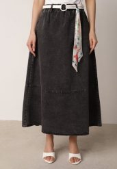 Czarna Rozkloszowana Spódnica Jeansowa z Bawełny z Paskiem z Apaszką Ipharianne. Czarne spódnice Born2be, do pracy, l, bez wzorów, z bawełny, biznesowe, midi, koszulowe. Za 179.99 zł.