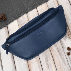 Saszetka nerka damska wielofunkcyjna duża stylowa granatowa Paolo Peruzzi AY-14-RBU. Szare nerki i saszetki bez wzorów, ze skóry, eleganckie, duże, bez dodatków. Za 149.00 zł.