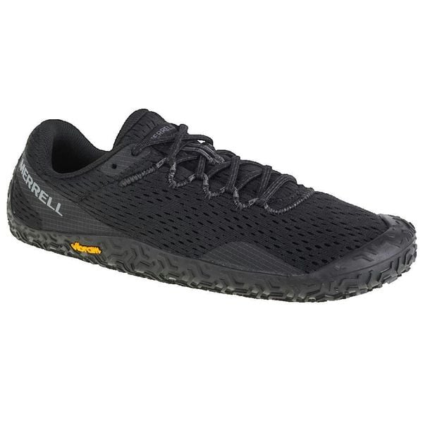 Buty trekkingowe damskie Merrell Vapor Glove 6. Czarne buty do biegania Merrell, bez wzorów, z materiału, bez zapięcia, do biegania. Za 488.80 zł.