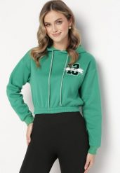 Zielona Bluza o Krótkim Fasonie z Kapturem i Ściągaczami oraz Nadrukiem Varel. Zielone bluzy Born2be, l, bez wzorów, z kapturem. W wyprzedaży za 38.24 zł.