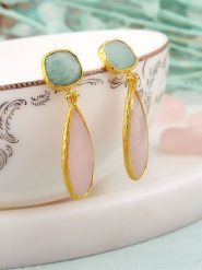 L'Atelier de Gaia Pozłacane kolczyki-wkrętki z akwamarynem i kwarcem różowym rozmiar: onesize. Różowe kolczyki L'Atelier de Gaia, z akwamarynem, pozłacane. Za 96.14 zł.