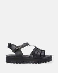 CZARNE SANDAŁY Z NITAMI 71-307 BLACK. Czarne sandały Venezia, bez wzorów, ze skóry, bez obcasa, bez zapięcia. Za 199.00 zł.