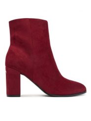Guess Botki FLFBER SUE10 Bordowy. Czerwone botki Guess, z aplikacjami, bez obcasa, na słupku, bez zapięcia. Za 544.99 zł.